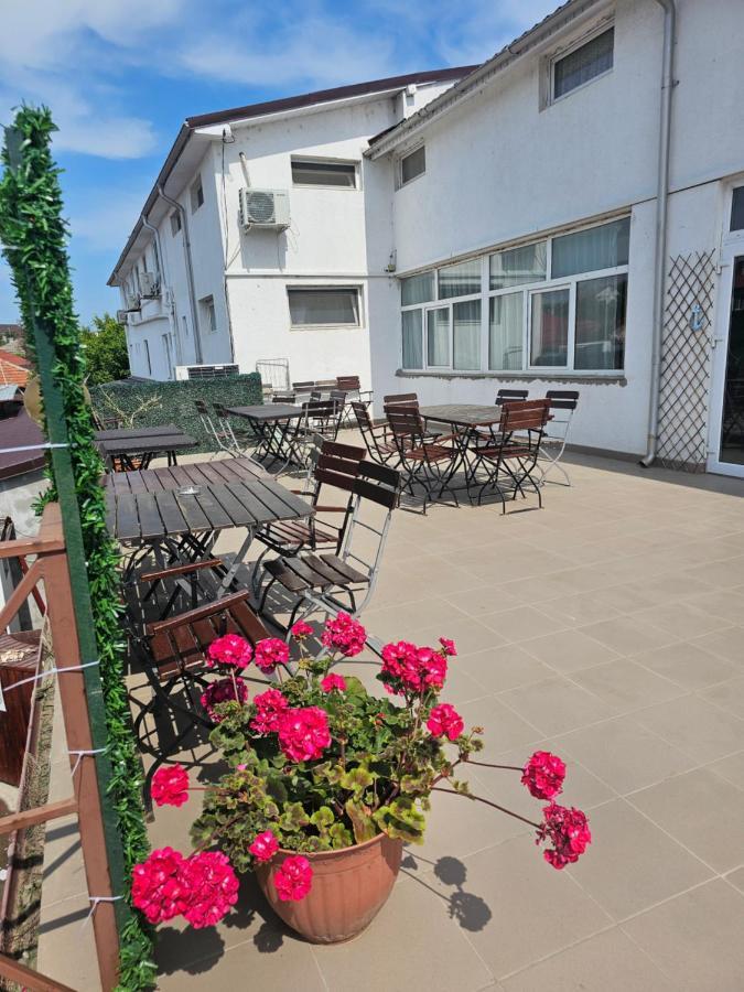 Vila Angelys Tuzla Bagian luar foto